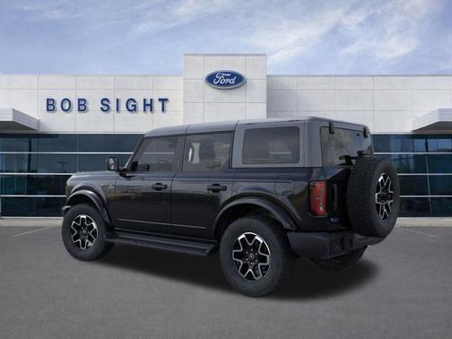 Shadow Black 2026 Ford Bronco Outer Banks