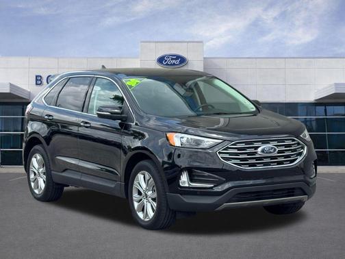 Agate Black Metallic 2024 Ford Edge Titanium