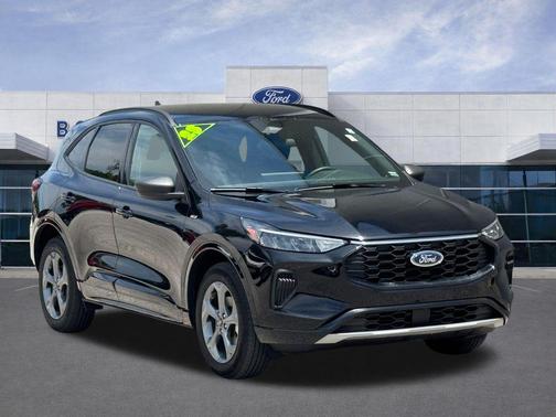 Agate Black Metallic 2023 Ford Escape ST-Line