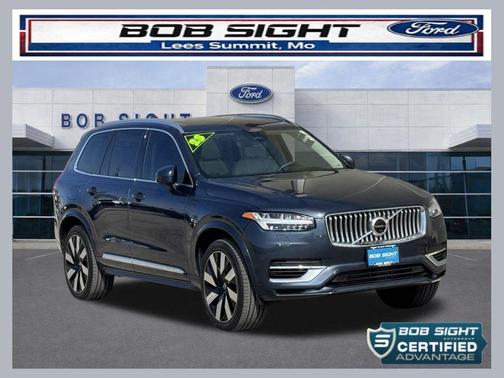 2023 Volvo XC90 Recharge Plug-In Hybrid T8 Ultimate Bright Theme 7-Seater