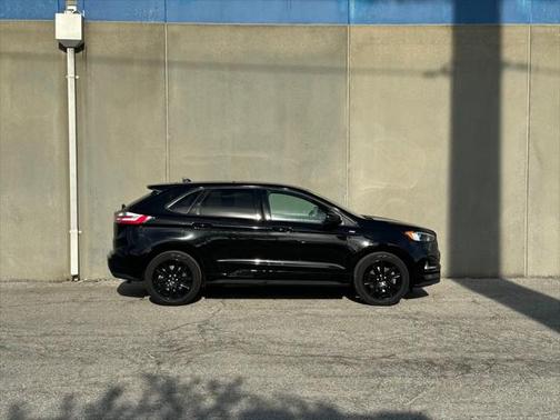 2022 Ford Edge ST Line