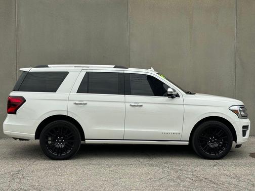 2024 Ford Expedition Platinum