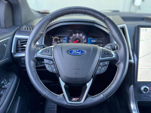 2022 Ford Edge ST