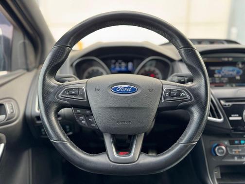 2015 Ford Focus ST ST