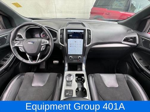 2022 Ford Edge ST