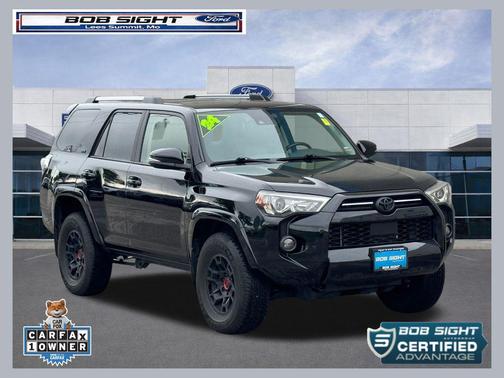Midnight Black Metallic 2024 Toyota 4Runner SR5 Premium