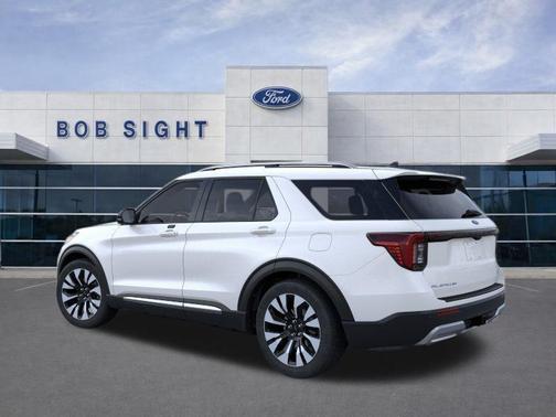 Star White Metallic Tri-Coat 2026 Ford Explorer Platinum