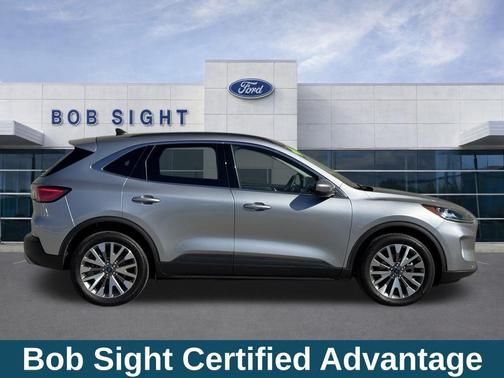 2022 Ford Escape Titanium