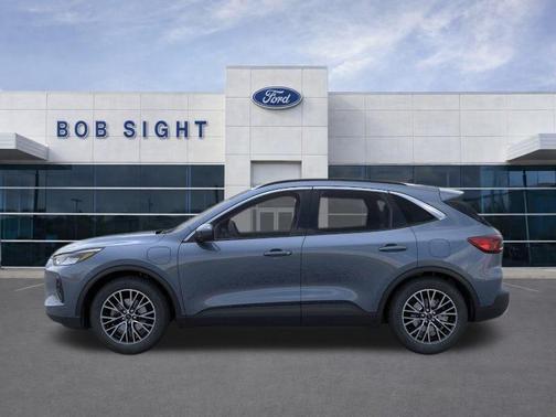 2025 Ford Escape PHEV SE