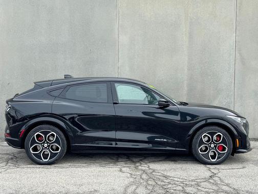 2021 Ford Mustang Mach-E GT