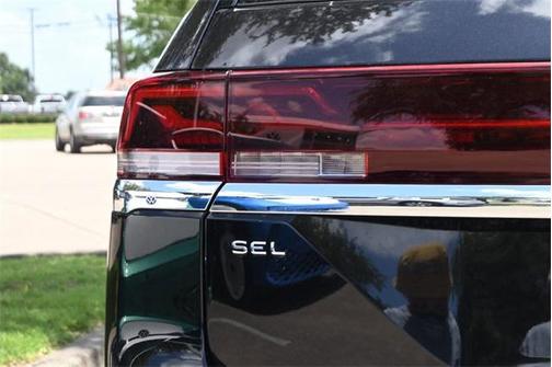 2025 Volkswagen Atlas 2.0T SEL Premium R-Line 4MOTION