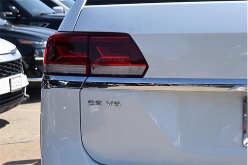 2023 Volkswagen Atlas 3.6L SE w/Technology