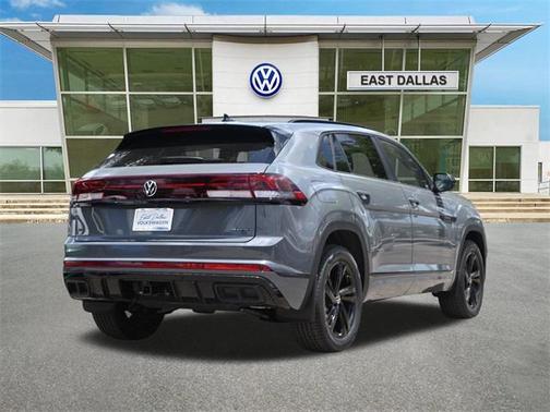 2025 Volkswagen Atlas Cross Sport 2.0T SEL