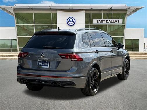 2024 Volkswagen Tiguan 2.0T SE R-Line Black
