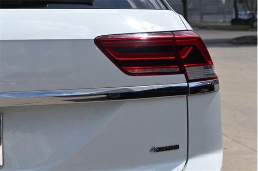2023 Volkswagen Atlas Cross Sport 3.6L V6 SE w/Technology