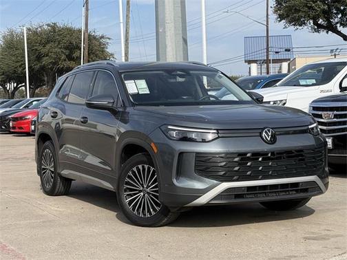 2025 Volkswagen Tiguan 2.0T S