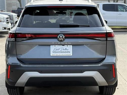 2025 Volkswagen Tiguan 2.0T S