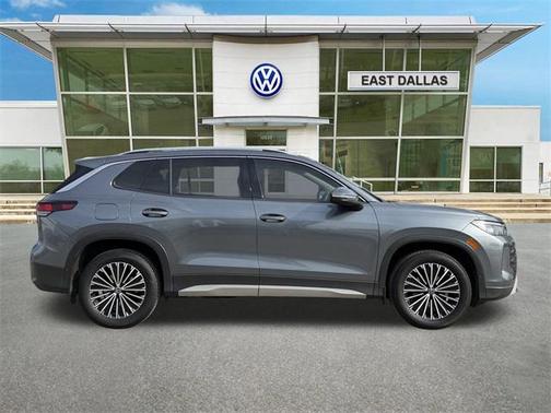 2025 Volkswagen Tiguan 2.0T S