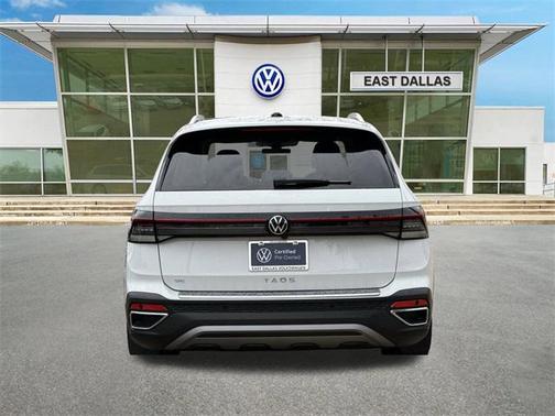 2025 Volkswagen Taos 1.5T SE