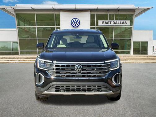2025 Volkswagen Atlas 2.0T SE w/Technology 4MOTION