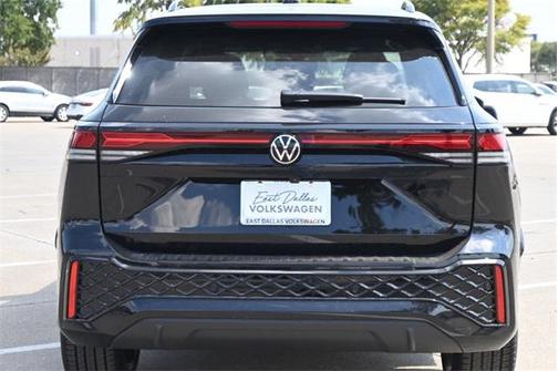 2025 Volkswagen Tiguan 2.0T SE R-Line Black