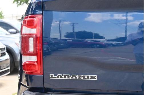 2024 RAM 3500 Laramie Crew Cab 4x4 8' Box