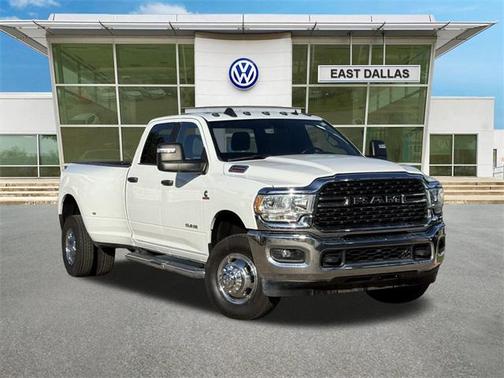 2024 RAM 3500 Big Horn Crew Cab 4x4 8' Box