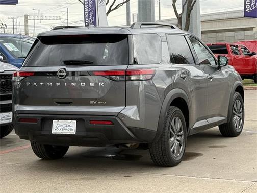 2024 Nissan Pathfinder SV 4WD