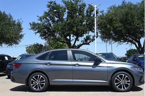 2025 Volkswagen Jetta 1.5T Sport