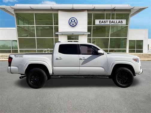 2019 Toyota Tacoma SR