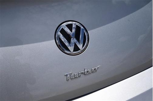 2013 Volkswagen Beetle 2.0T Turbo