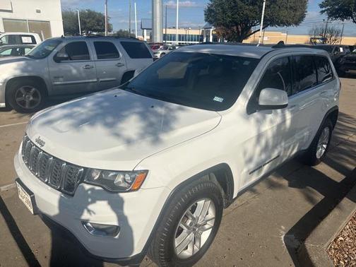 2017 Jeep Grand Cherokee Laredo