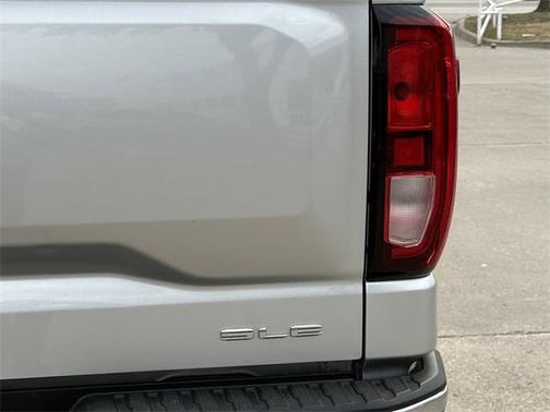 2020 GMC Sierra 1500 SLE