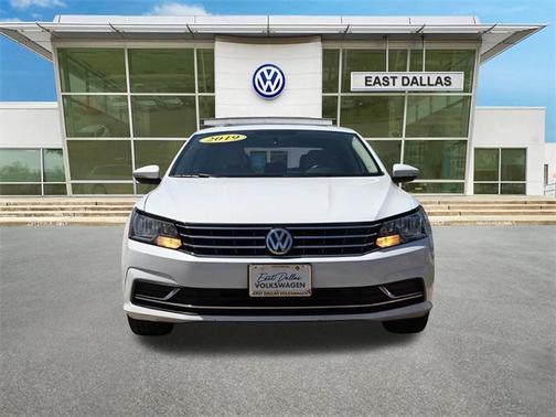 2019 Volkswagen Passat 2.0T Wolfsburg Edition