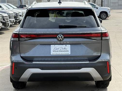 2025 Volkswagen Tiguan 2.0T S