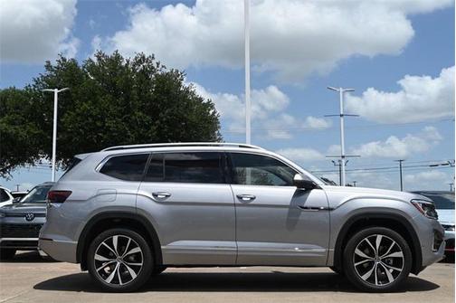 2025 Volkswagen Atlas 2.0T SEL Premium R-Line 4MOTION