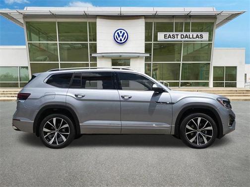 2025 Volkswagen Atlas 2.0T SEL Premium R-Line 4MOTION