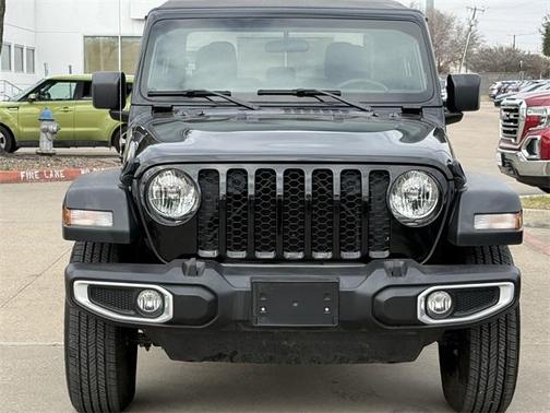 2023 Jeep Gladiator Sport S