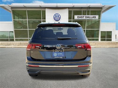 2024 Volkswagen Tiguan 2.0T SE