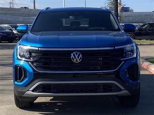 2025 Volkswagen Atlas Cross Sport 2.0T SE w/Technology 4MOTION