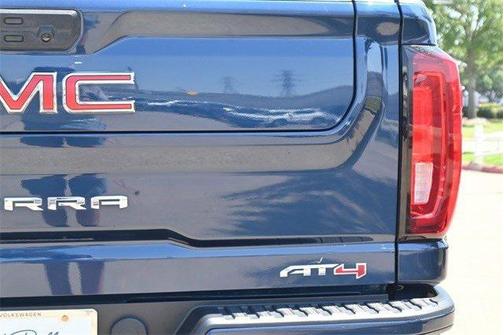 2023 GMC Sierra 2500 AT4