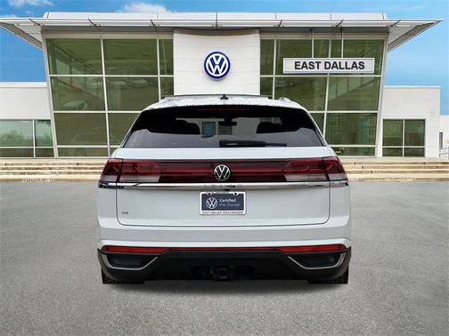 2025 Volkswagen Atlas Cross Sport 2.0T SE w/Technology
