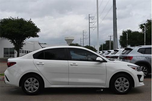 2023 Kia Rio LX