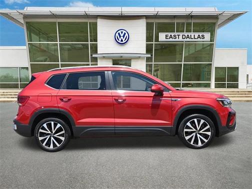 2024 Volkswagen Taos SE