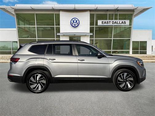 2025 Volkswagen Atlas 2.0T SE w/Technology 4MOTION