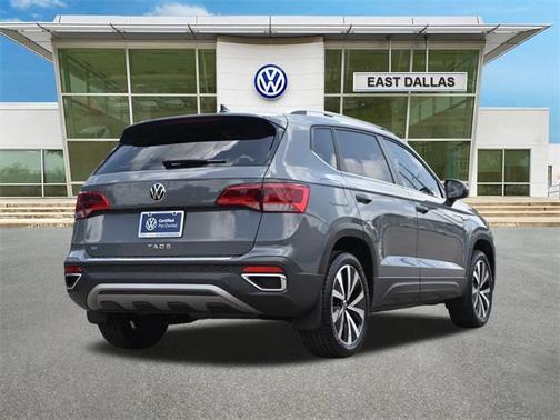 2024 Volkswagen Taos 1.5T SE