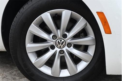 2014 Volkswagen Beetle 2.5L