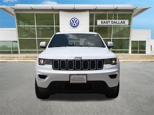 2022 Jeep Grand Cherokee Laredo