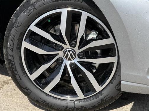 2026 Volkswagen Jetta 1.4T SE