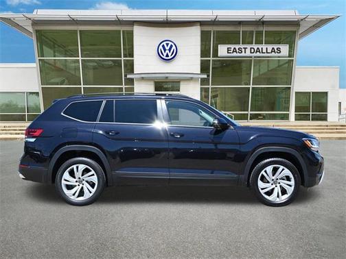 2022 Volkswagen Atlas 2.0T SE w/Technology 4MOTION